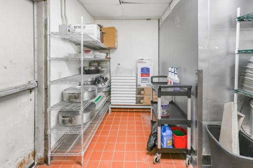 Saint Cloud, MN 56304