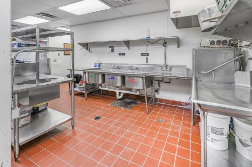 Saint Cloud, MN 56304