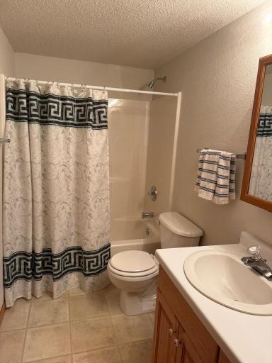 2084 Richway Lane SE, Owatonna, MN 55060