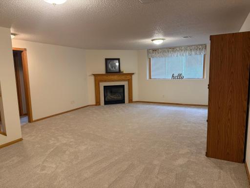 2084 Richway Lane SE, Owatonna, MN 55060