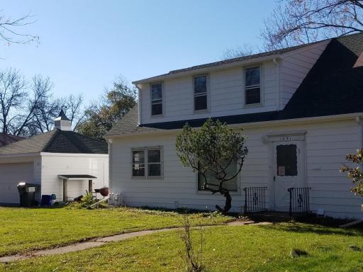 1231 Kennard Street, Saint Paul, MN 55106