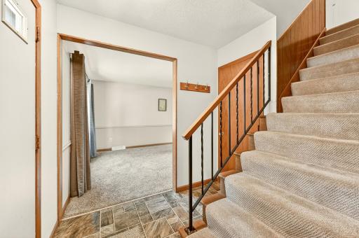 914 16 1/4 Street SE, Rochester, MN 55904