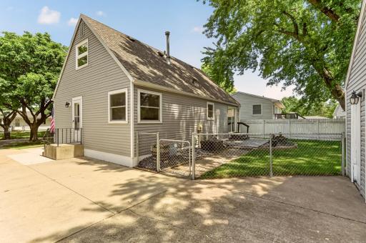 914 16 1/4 Street SE, Rochester, MN 55904