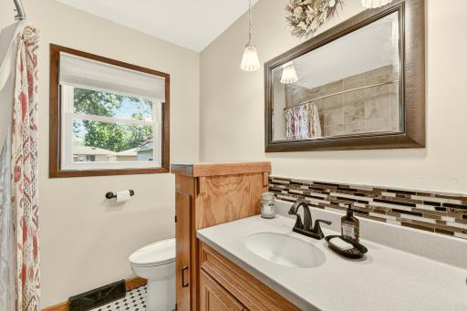 914 16 1/4 Street SE, Rochester, MN 55904