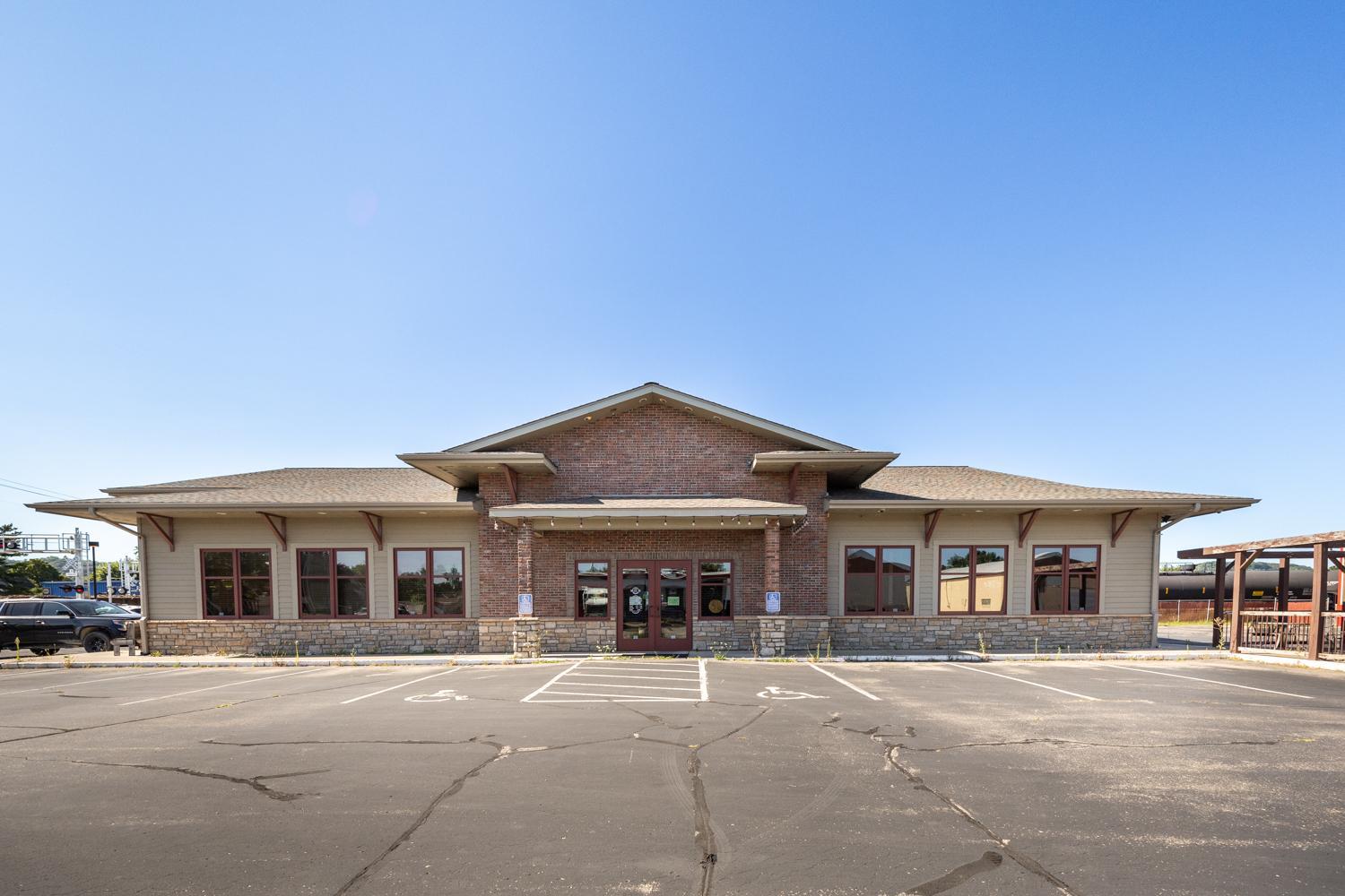 Property photo for 800 W Lyon Avenue, Lake City, MN 55041