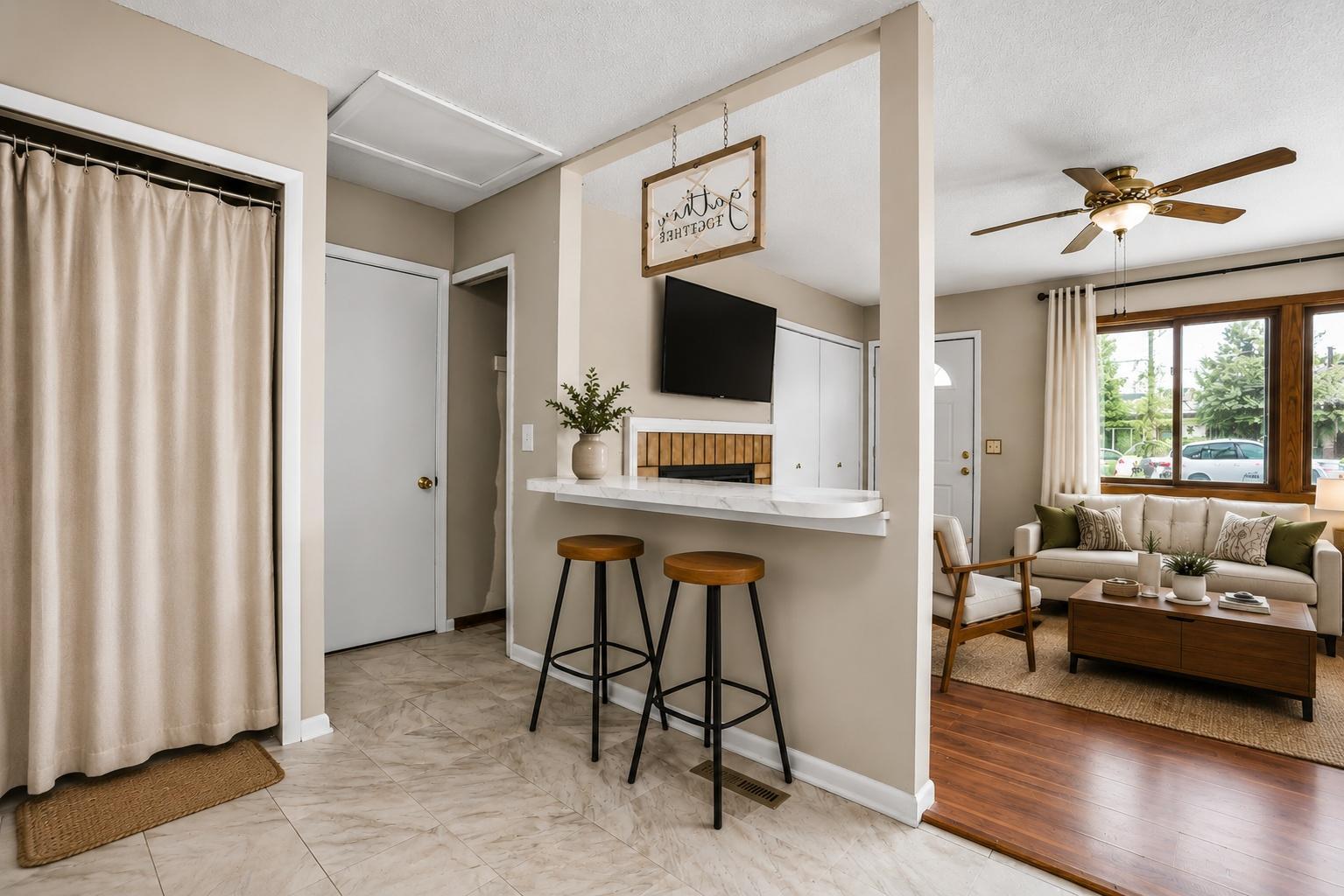 11-print-staged_entry_living_room.jpg