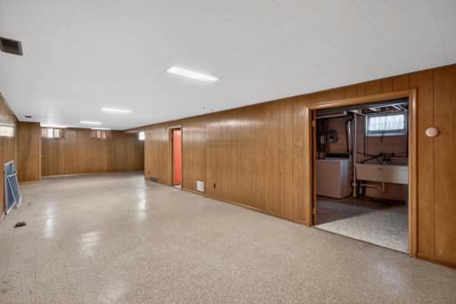 2819 Nash Road, Minneapolis, MN 55430