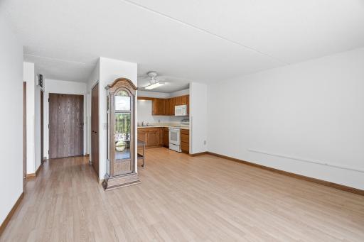 2601 Kenzie Terrace, 231, Minneapolis, MN 55418