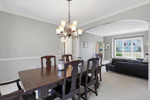 10368 Bluff Road, Eden Prairie, MN 55347