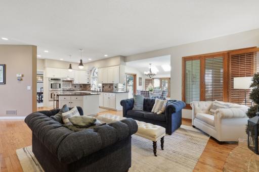 10368 Bluff Road, Eden Prairie, MN 55347