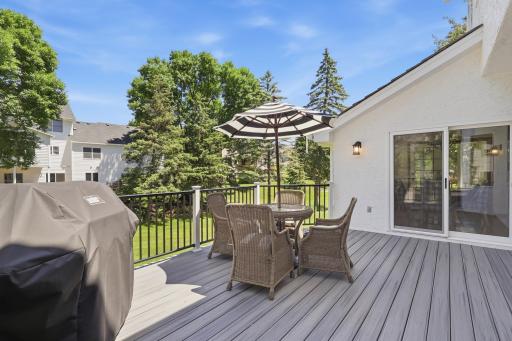 10368 Bluff Road, Eden Prairie, MN 55347