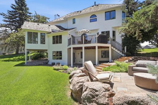 10368 Bluff Road, Eden Prairie, MN 55347