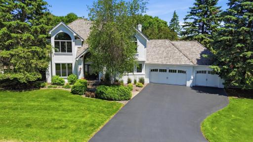 10368 Bluff Road, Eden Prairie, MN 55347