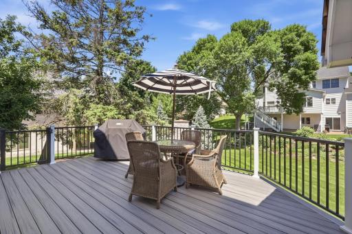 10368 Bluff Road, Eden Prairie, MN 55347