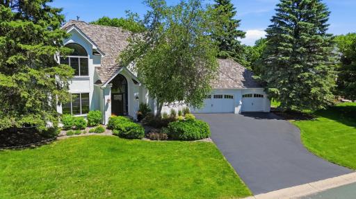 10368 Bluff Road, Eden Prairie, MN 55347
