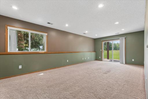 13088 Vintage Street NW, Minneapolis, MN 55448