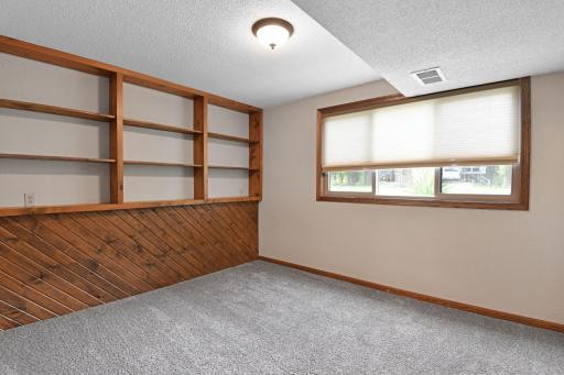 807 2 1/2 Street N, Sartell, MN 56377