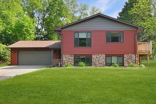 807 2 1/2 Street N, Sartell, MN 56377