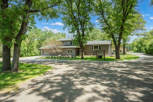 Photo for 2000 Schmidt Court SE, Rochester, MN 55904 - listing #7083320 2000 Schmidt Court SE, Rochester, MN 55904