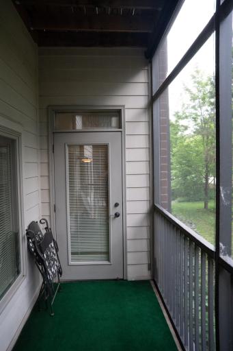 Screened in Porch