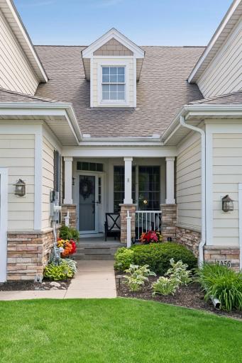 1454 Steeplechase Lane, 18, Eagan, MN 55122