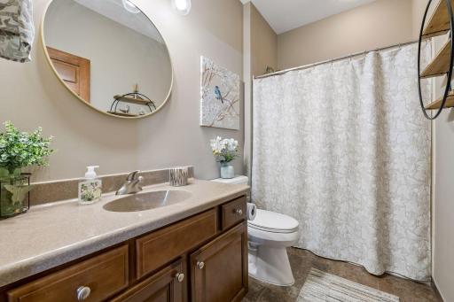 1454 Steeplechase Lane, 18, Eagan, MN 55122
