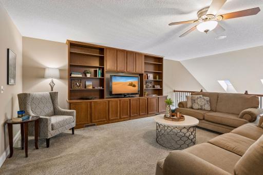 1454 Steeplechase Lane, 18, Eagan, MN 55122