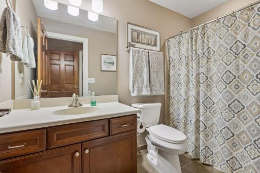 1454 Steeplechase Lane, 18, Eagan, MN 55122