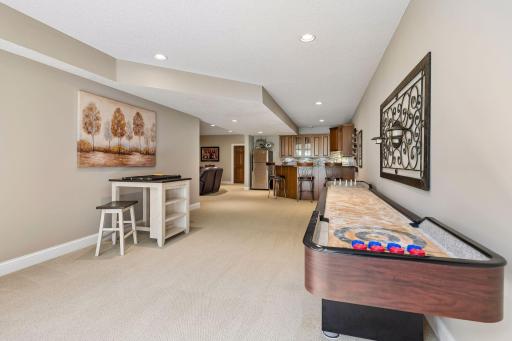 1454 Steeplechase Lane, 18, Eagan, MN 55122