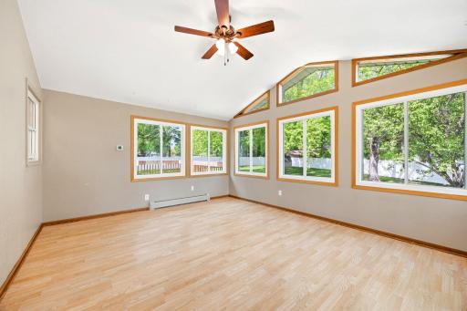 1065 Jorgenson Street SE, Hutchinson, MN 55350