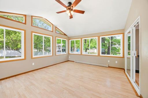 1065 Jorgenson Street SE, Hutchinson, MN 55350