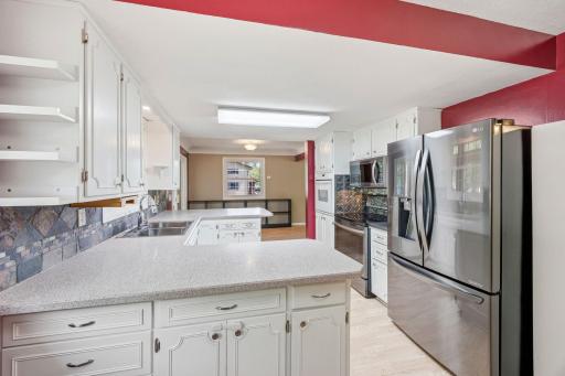 1065 Jorgenson Street SE, Hutchinson, MN 55350