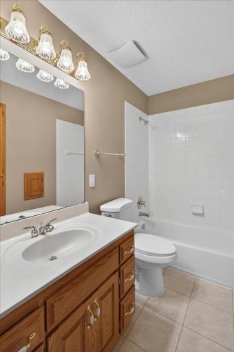 17470 91st Place N, Maple Grove, MN 55311