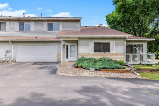 1157 Aston Circle, Burnsville, MN 55337
