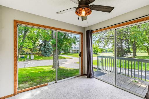 1157 Aston Circle, Burnsville, MN 55337