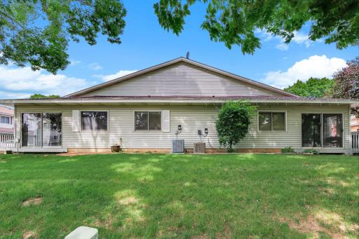 1157 Aston Circle, Burnsville, MN 55337