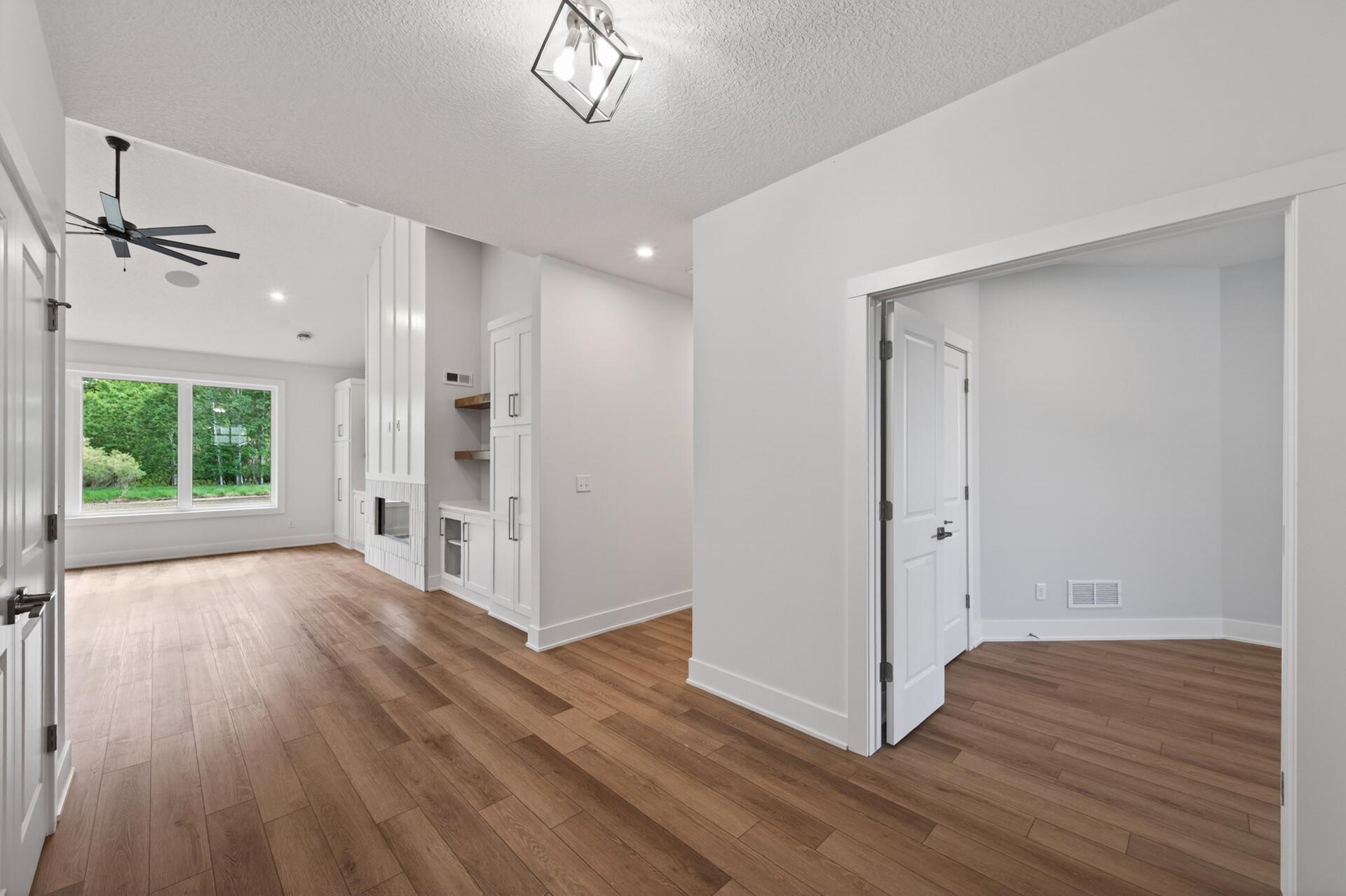08_12127_Osage_St_NW8_mls.jpg