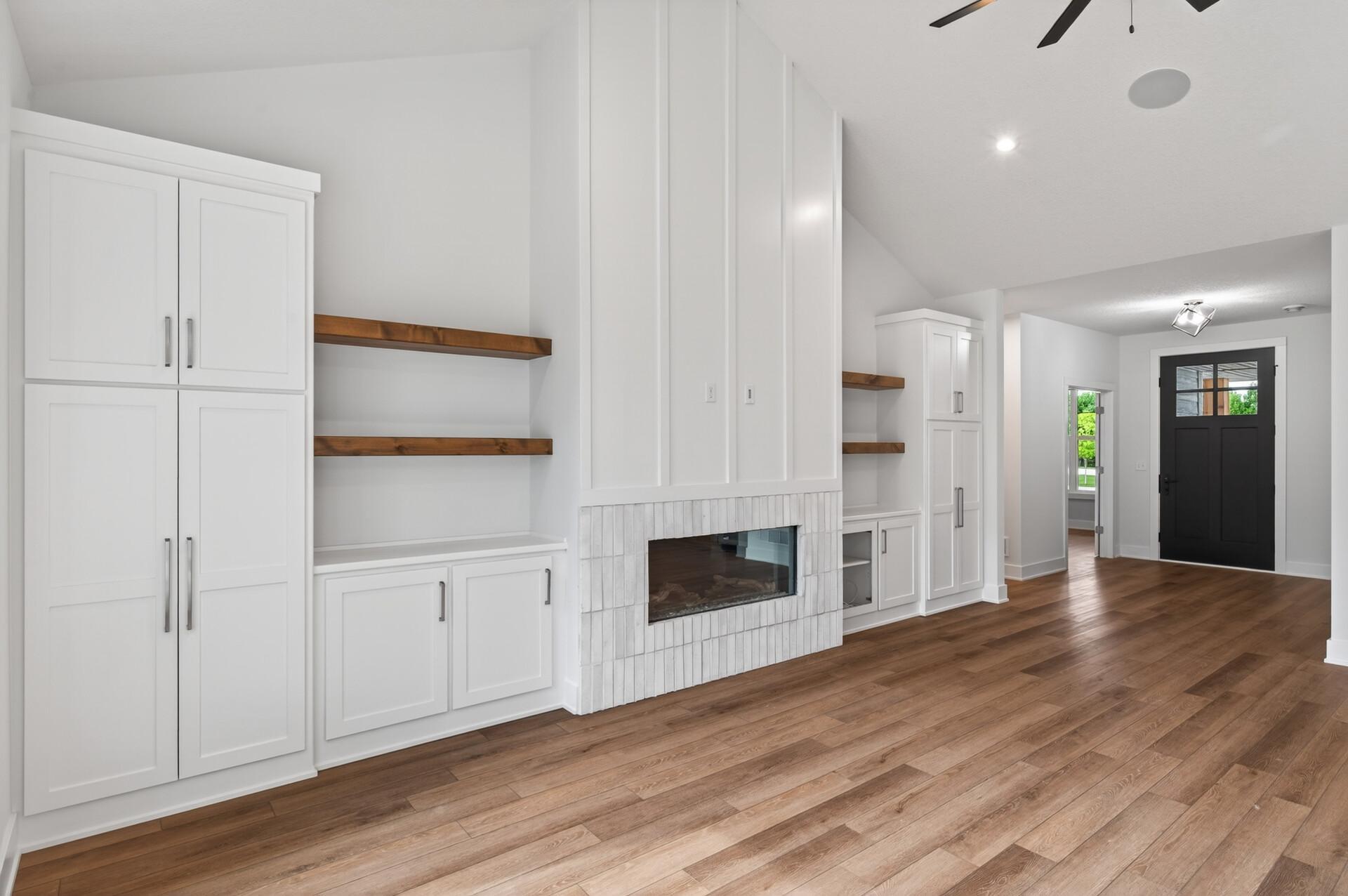 11_12127_Osage_St_NW11_mls.jpg