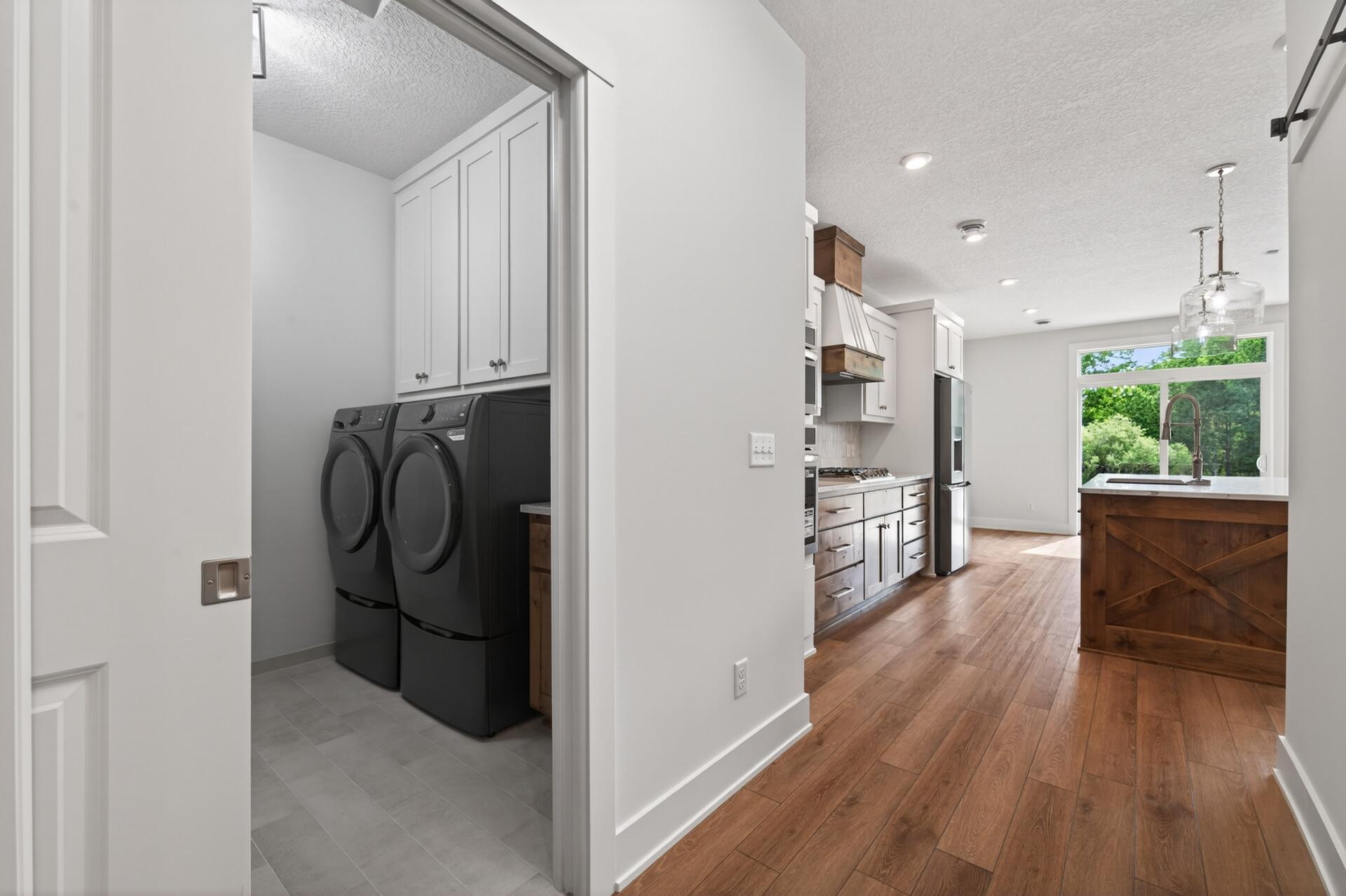 34_12127_Osage_St_NW34_mls.jpg