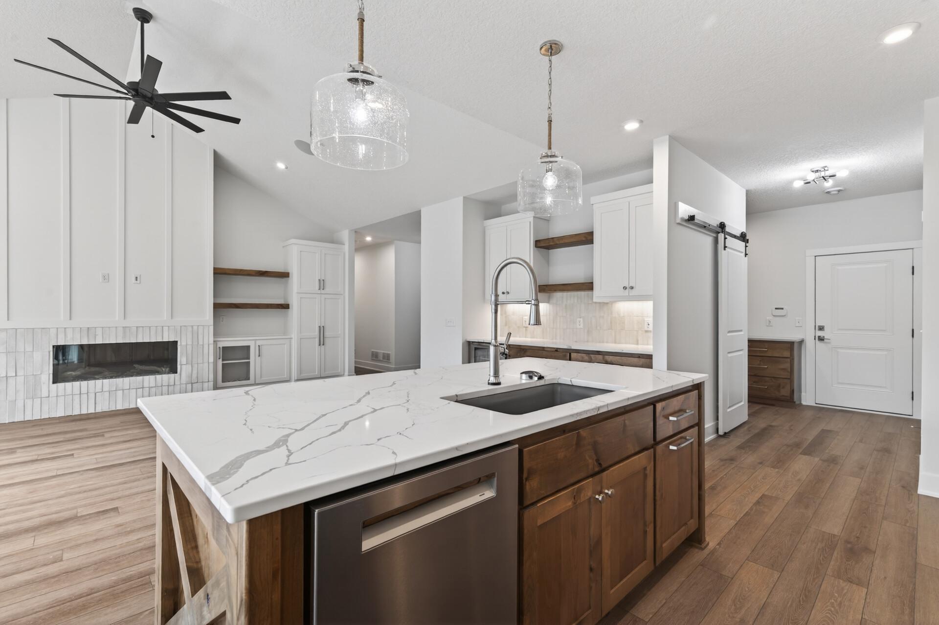 18_12127_Osage_St_NW18_mls.jpg
