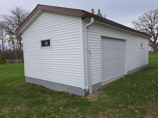 1.5 Car Garage Back.jpg