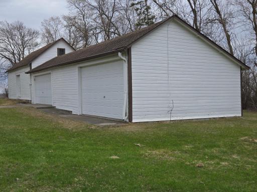 Exterior Grainery, 2 Car, and 3 Car Side 1.jpg