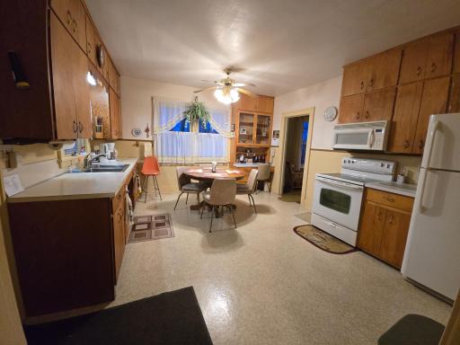 Farm House Main Kitchen 2.jpg