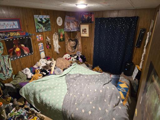 Trailer Bed 2.jpg