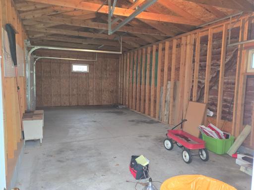 1.5 Car Garage Inside 1.jpg
