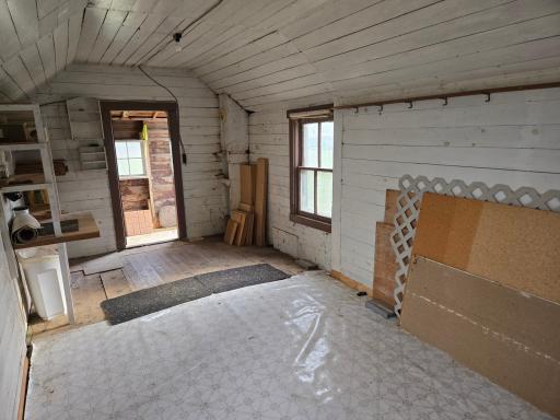 North Large Storeage Inside 2.jpg
