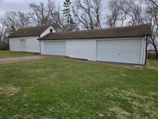 Exterior Grainery, 2 Car, and 3 Car Front.jpg