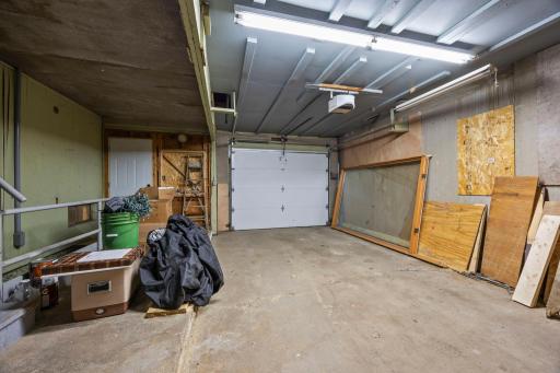 1000 W Lyon Avenue, Lake City, MN 55041