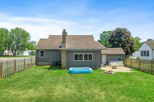 1000 W Lyon Avenue, Lake City, MN 55041