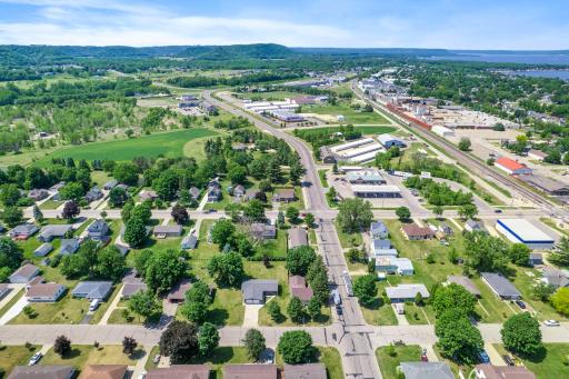 1000 W Lyon Avenue, Lake City, MN 55041